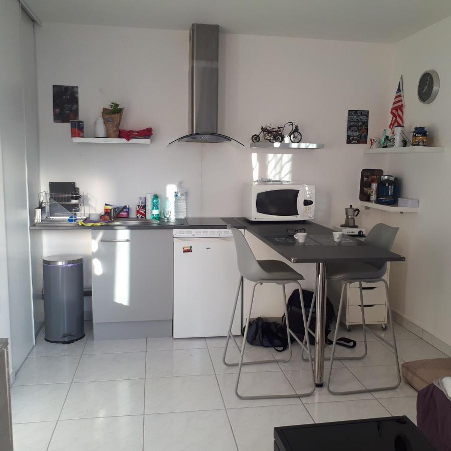 Studio à Marseillan chez véro et jj Exterior foto